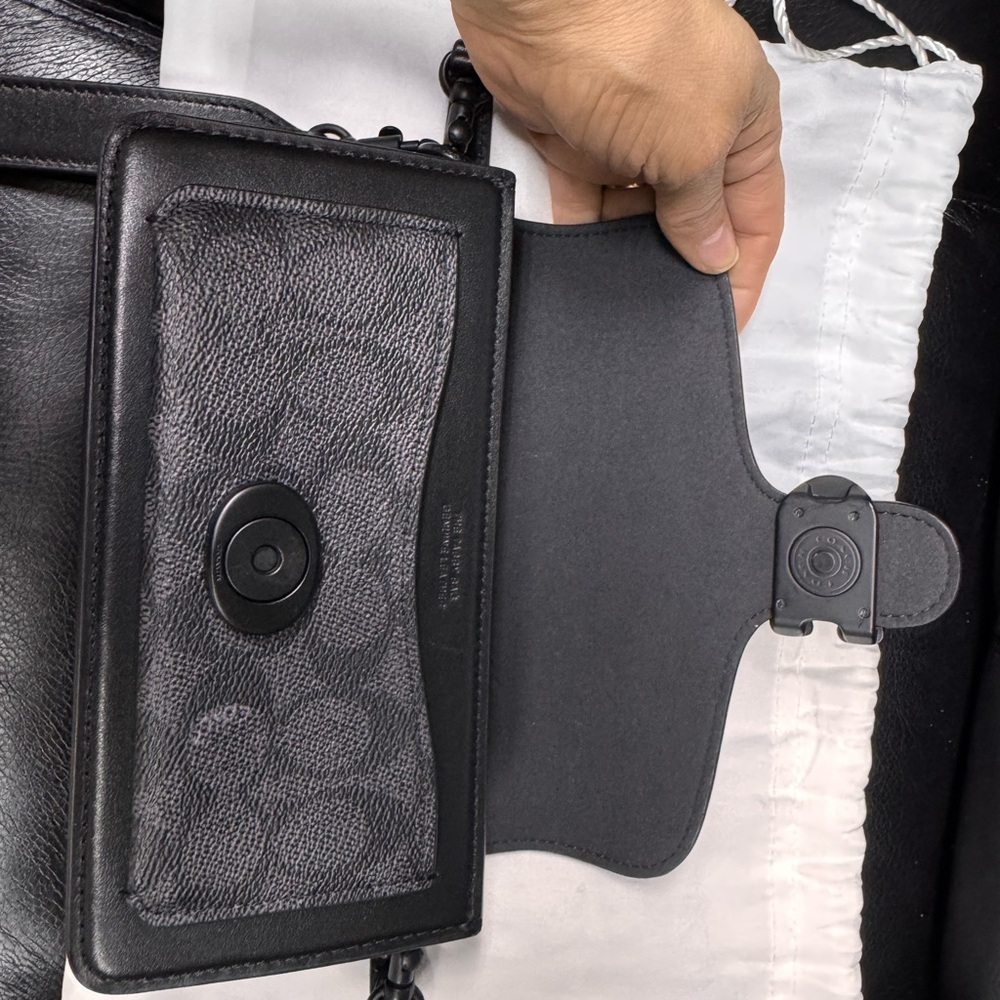 Coach Tabby Shoulder Bag 20 Black refined calf leather with signature canvas - Picture 10 of 15